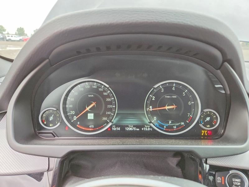 63670506 :رقم المزاد ، 5UXKR0C51J0X93878 vin ، 2018 Bmw X5 مزاد بيع