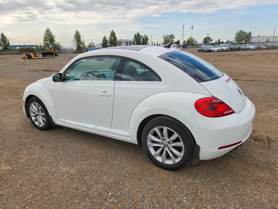 65836426 :رقم المزاد ، 3VWJ07AT4FM630306 vin ، 2015 Volkswagen Beetle مزاد بيع