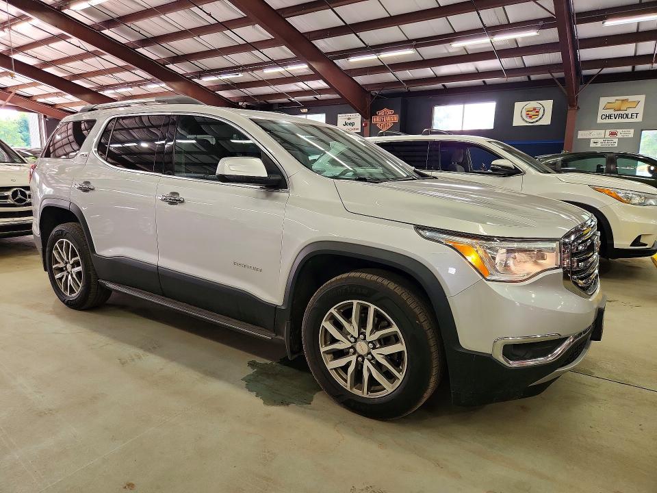 65196336 :رقم المزاد ، 1GKKNSLS3JZ248926 vin ، 2018 Gmc Acadia مزاد بيع