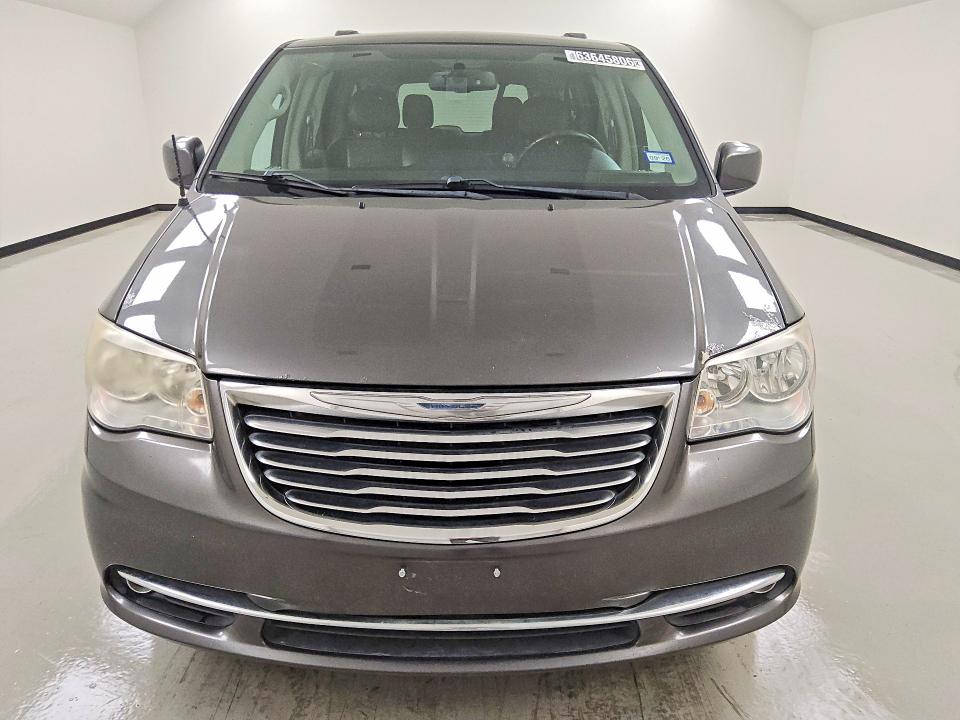 63645806 :رقم المزاد ، 2C4RC1BG6GR282479 vin ، 2016 Chrysler Town & Country مزاد بيع