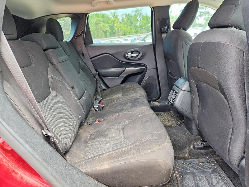 2019 Jeep Cherokee მანქანა იყიდება აუქციონზე, vin: 1C4PJLCB4KD301022, აუქციონის ნომერი: 64293646