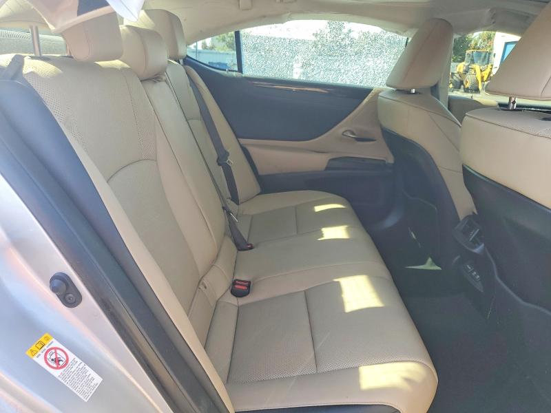 Aukcja sprzedaży 2019 Lexus Es, vin: JTHB21B12K2002112, numer aukcji: 65709596