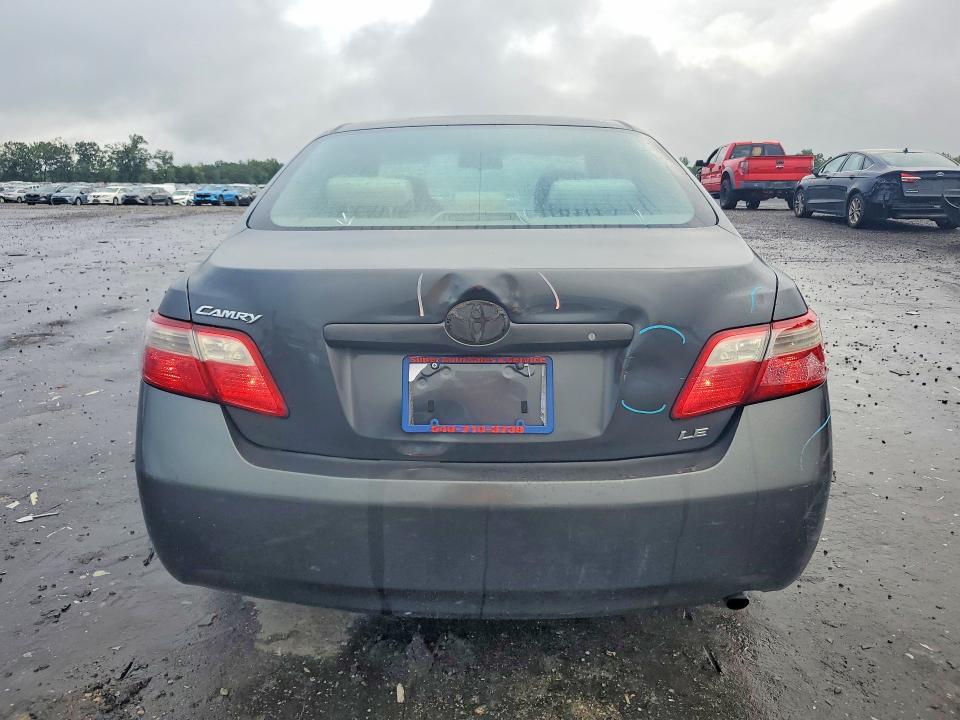 61668806 :رقم المزاد ، 4T1BE46K77U143164 vin ، 2007 Toyota Camry مزاد بيع