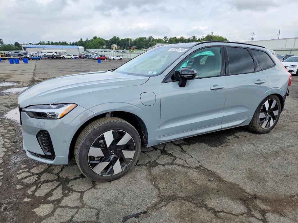 Auction sale of the 2025 Volvo Xc60, vin: YV4H60RM5S1139168, lot number: 66737796