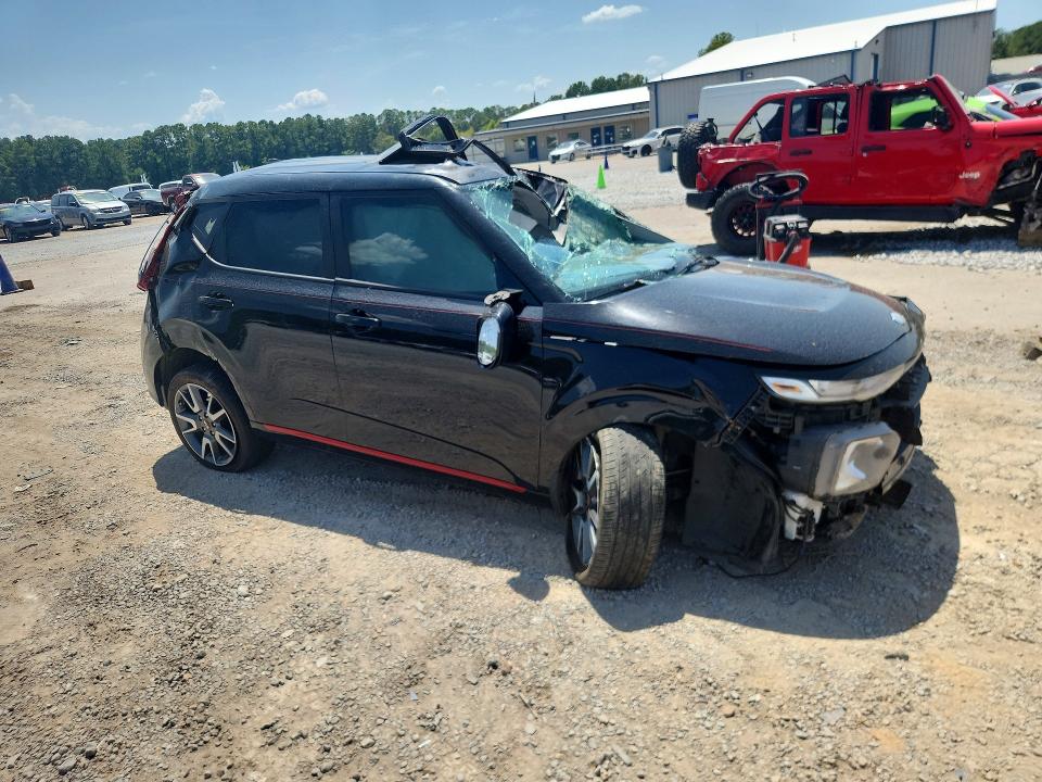 64966046 :رقم المزاد ، KNDJ63AU5M7137342 vin ، 2021 Kia Soul مزاد بيع
