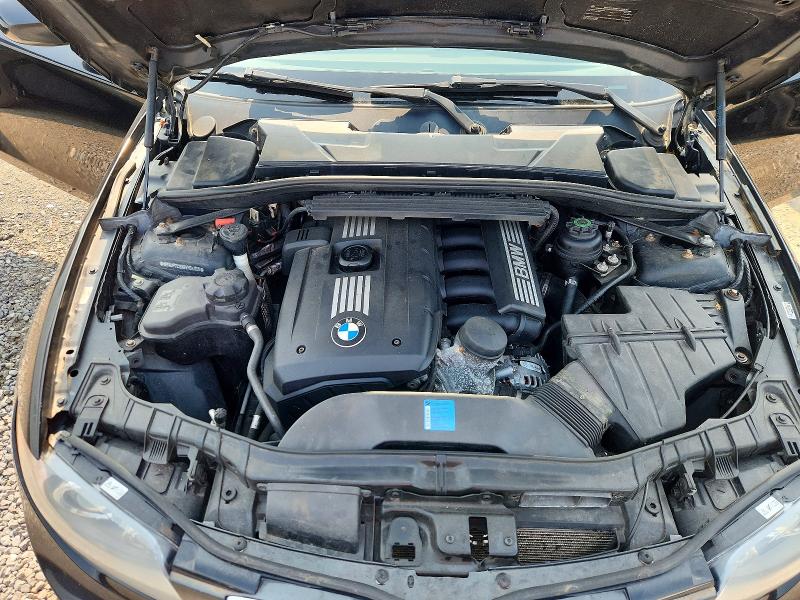 64281366 :رقم المزاد ، WBAUP7C5XBVM54305 vin ، 2011 Bmw 128 مزاد بيع