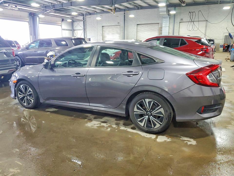 64500866 :رقم المزاد ، 19XFC1F74HE029466 vin ، 2017 Honda Civic مزاد بيع