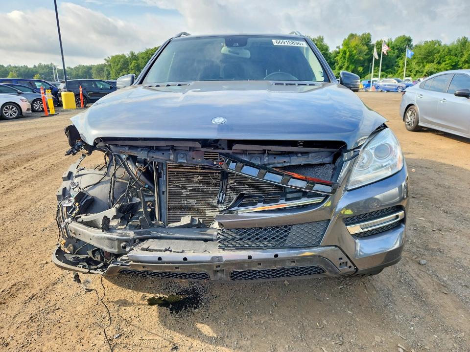 66915896 :رقم المزاد ، 4JGDA5HB9FA604002 vin ، 2015 Mercedes-benz Ml مزاد بيع