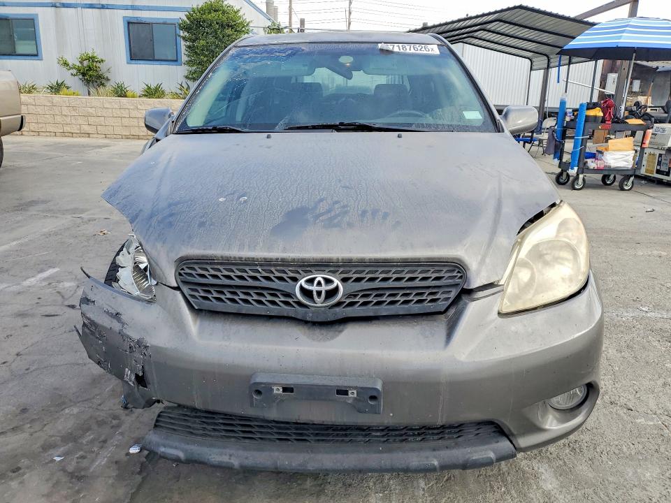 67187626 :رقم المزاد ، 2T1KR32E77C658021 vin ، 2007 Toyota Matrix مزاد بيع