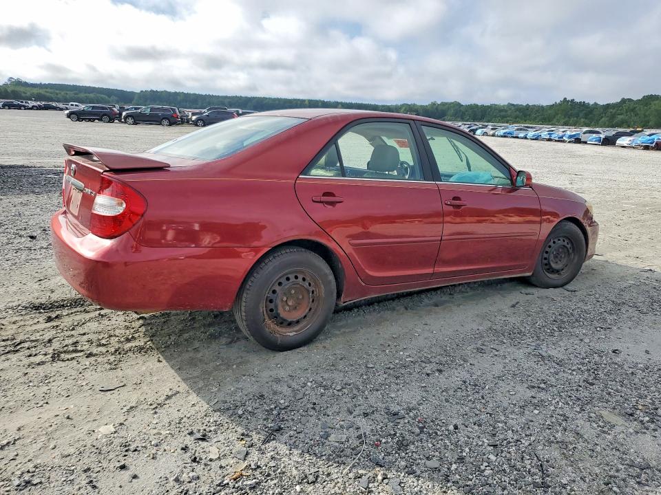 64114016 :رقم المزاد ، 4T1BE32K72U079359 vin ، 2002 Toyota Camry مزاد بيع
