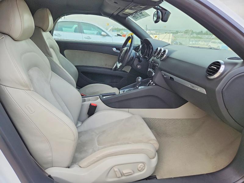 65670166 :رقم المزاد ، TRURD38J681038600 vin ، 2008 Audi Tt مزاد بيع