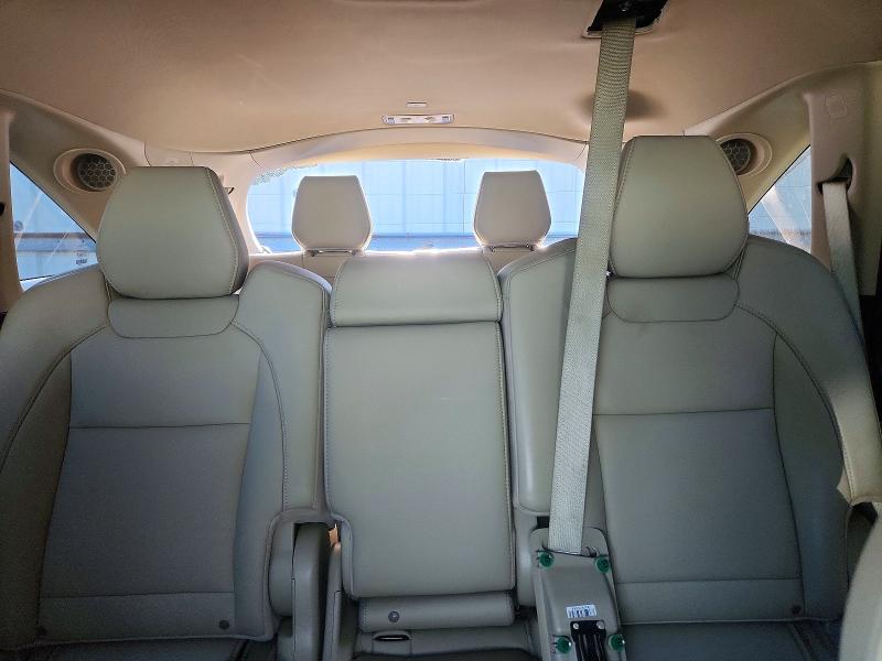 63220246 :رقم المزاد ، 5J8YD4H52HL006036 vin ، 2017 Acura Mdx مزاد بيع