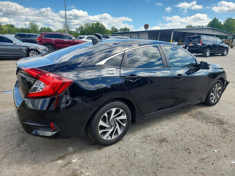 2017 Honda Civic მანქანა იყიდება აუქციონზე, vin: 2HGFC2F81HH553257, აუქციონის ნომერი: 66761896