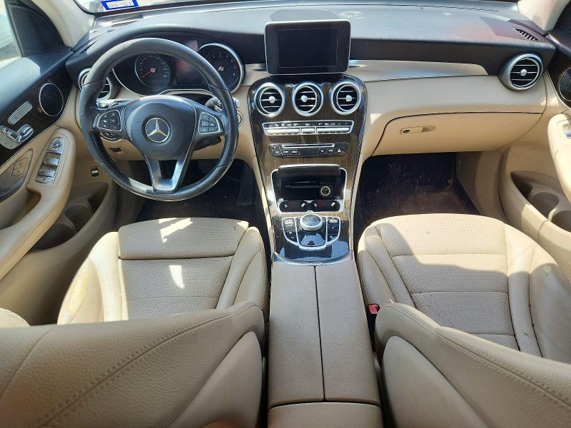 65864346 :رقم المزاد ، WDC0G4JB9HF224728 vin ، 2017 Mercedes-benz Glc مزاد بيع