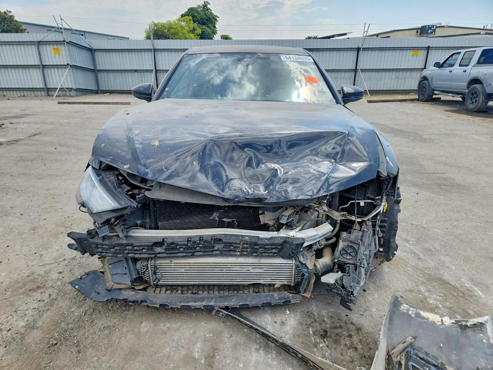 64134896 :رقم المزاد ، WAUK2AF29MN032047 vin ، 2021 Audi A6 مزاد بيع
