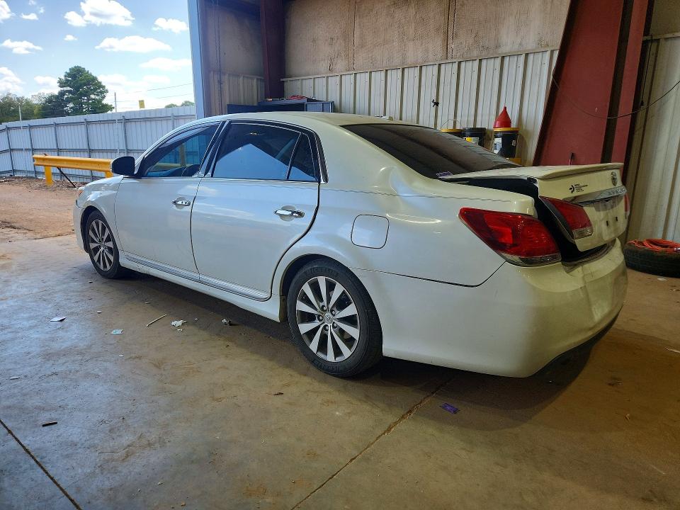 2011 Toyota Avalon მანქანა იყიდება აუქციონზე, vin: 4T1BK3DB0BU422325, აუქციონის ნომერი: 65688916