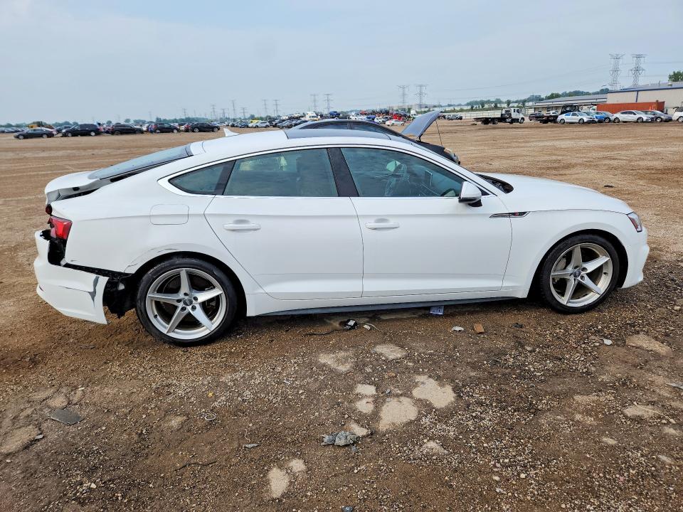 61524886 :رقم المزاد ، WAUENCF50JA135841 vin ، 2018 Audi A5 مزاد بيع