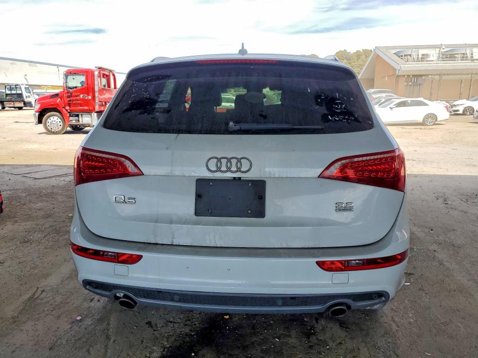2012 Audi Q5 მანქანა იყიდება აუქციონზე, vin: WA1WKBFP1CA132746, აუქციონის ნომერი: 66110076
