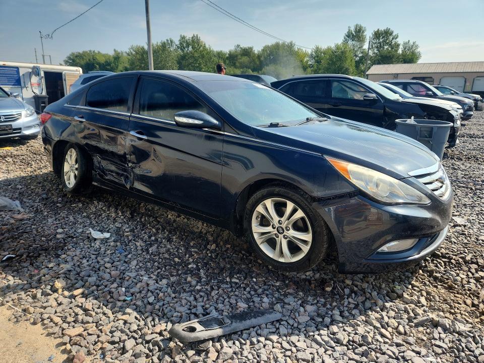 67209306 :رقم المزاد ، 5NPEC4AC2DH633962 vin ، 2013 Hyundai Sonata مزاد بيع