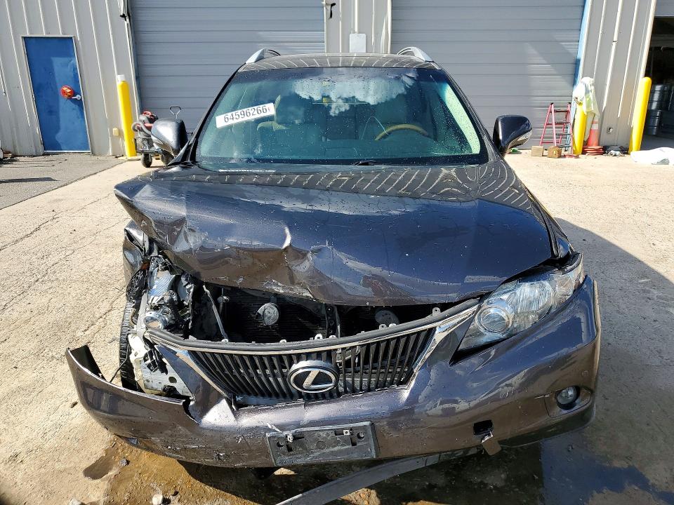 64596266 :رقم المزاد ، 2T2ZK1BA1AC029183 vin ، 2010 Lexus Rx مزاد بيع