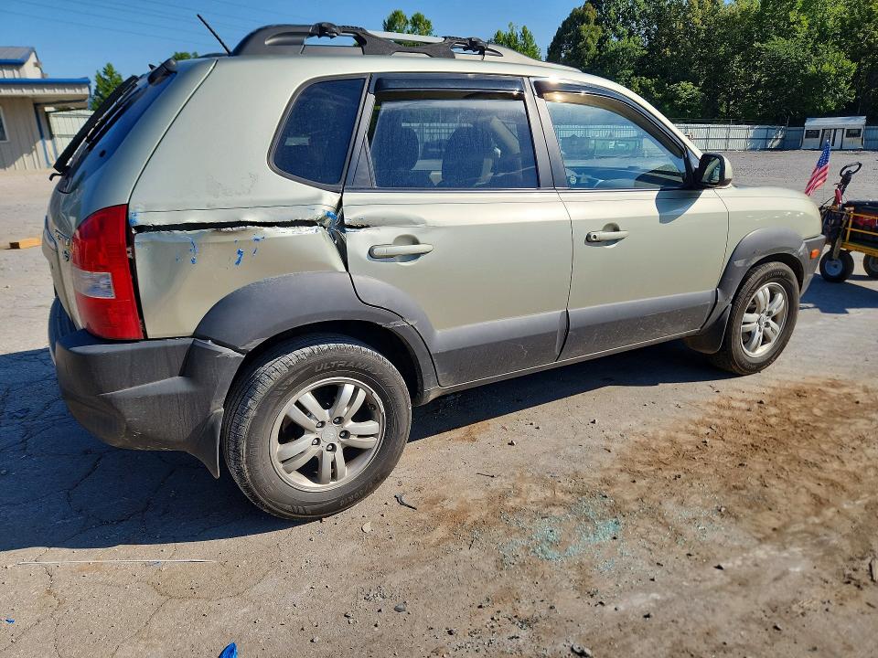 2008 Hyundai Tucson მანქანა იყიდება აუქციონზე, vin: KM8JN72D38U818174, აუქციონის ნომერი: 64223166
