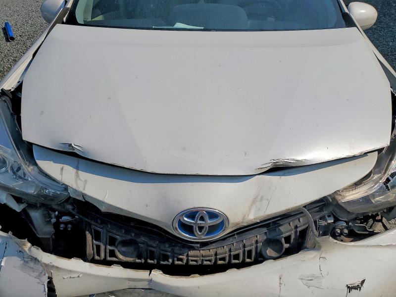 64653436 :رقم المزاد ، JTDZN3EU0FJ040264 vin ، 2015 Toyota Prius V مزاد بيع