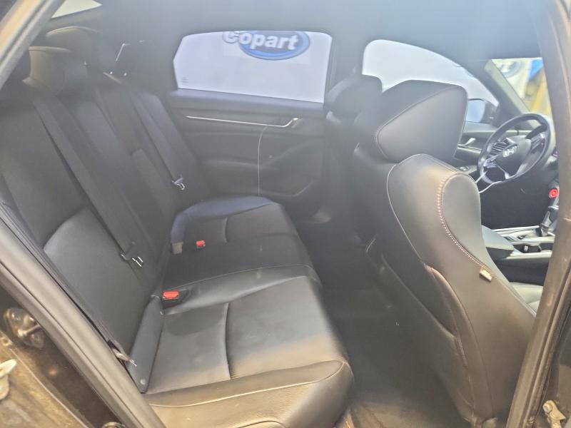 Продажа на аукционе авто 2019 Honda Accord, vin: 1HGCV1F33KA042926, номер лота: 64077136
