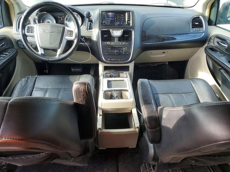 66512376 :رقم المزاد ، 2C4RC1BG5ER445927 vin ، 2014 Chrysler Town & Country مزاد بيع