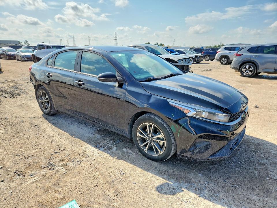 Продажа на аукционе авто 2023 Kia Forte, vin: 3KPF24AD9PE527906, номер лота: 63341606