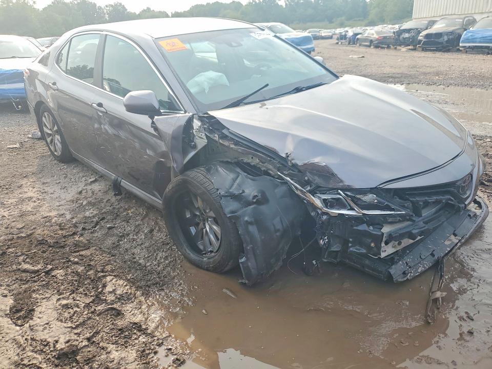 Продажа на аукционе авто 2018 Toyota Camry, vin: 4T1B11HK1JU623795, номер лота: 64485286