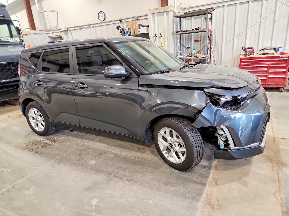 Продаж на аукціоні авто 2023 Kia Soul, vin: KNDJ23AU0P7887957, номер лоту: 64143436