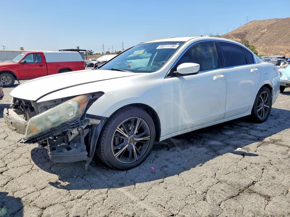 Auction sale of the 2012 Honda Accord, vin: 1HGCP2F39CA201739, lot number: 65211736