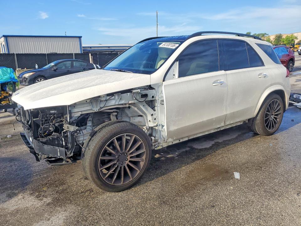 Продаж на аукціоні авто 2022 Mercedes-benz Gle, vin: 4JGFB4KB8NA670371, номер лоту: 64100106