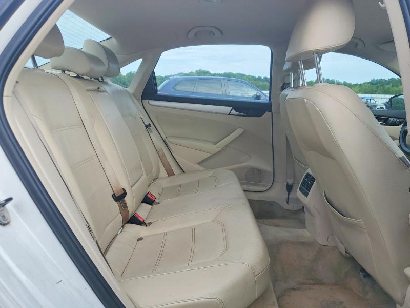 64552456 :رقم المزاد ، 1VWBH7A39DC128676 vin ، 2013 Volkswagen Passat مزاد بيع