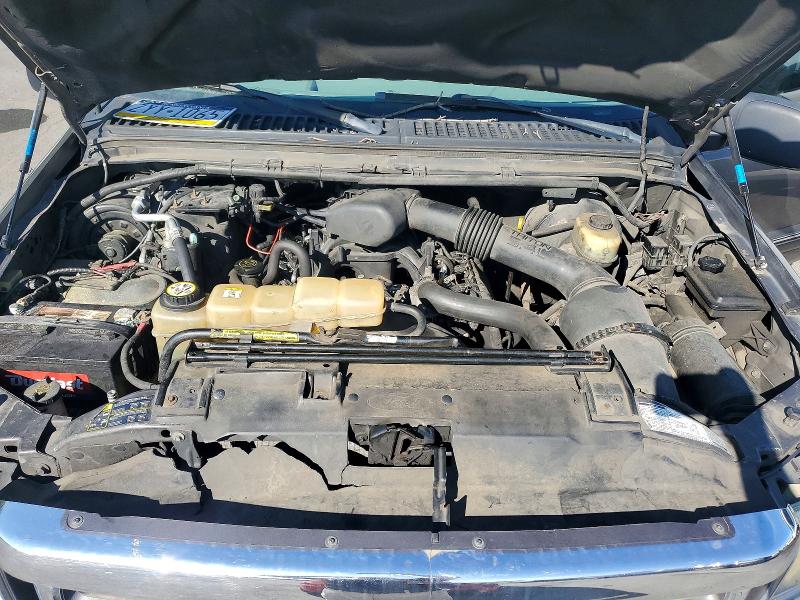 63786816 :رقم المزاد ، 1FTNX21LX2EC31936 vin ، 2002 Ford F250 مزاد بيع