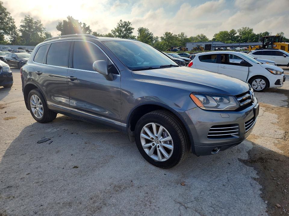 Продажа на аукционе авто 2014 Volkswagen Touareg, vin: WVGEF9BP3ED007586, номер лота: 65473586