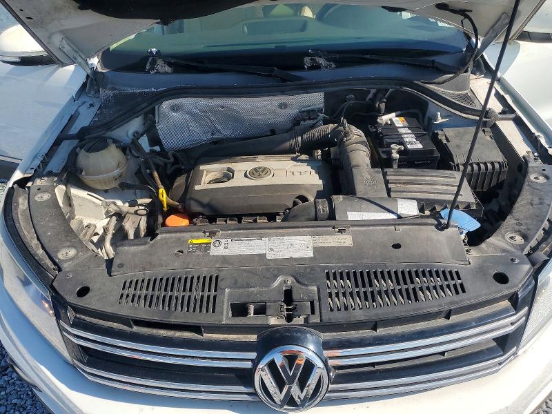 Продажа на аукционе авто 2015 Volkswagen Tiguan, vin: WVGAV7AX9FW593045, номер лота: 67083086