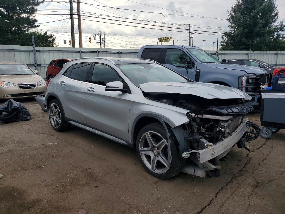 66253276 :رقم المزاد ، WDCTG4GB8FJ082788 vin ، 2015 Mercedes-benz Gla مزاد بيع