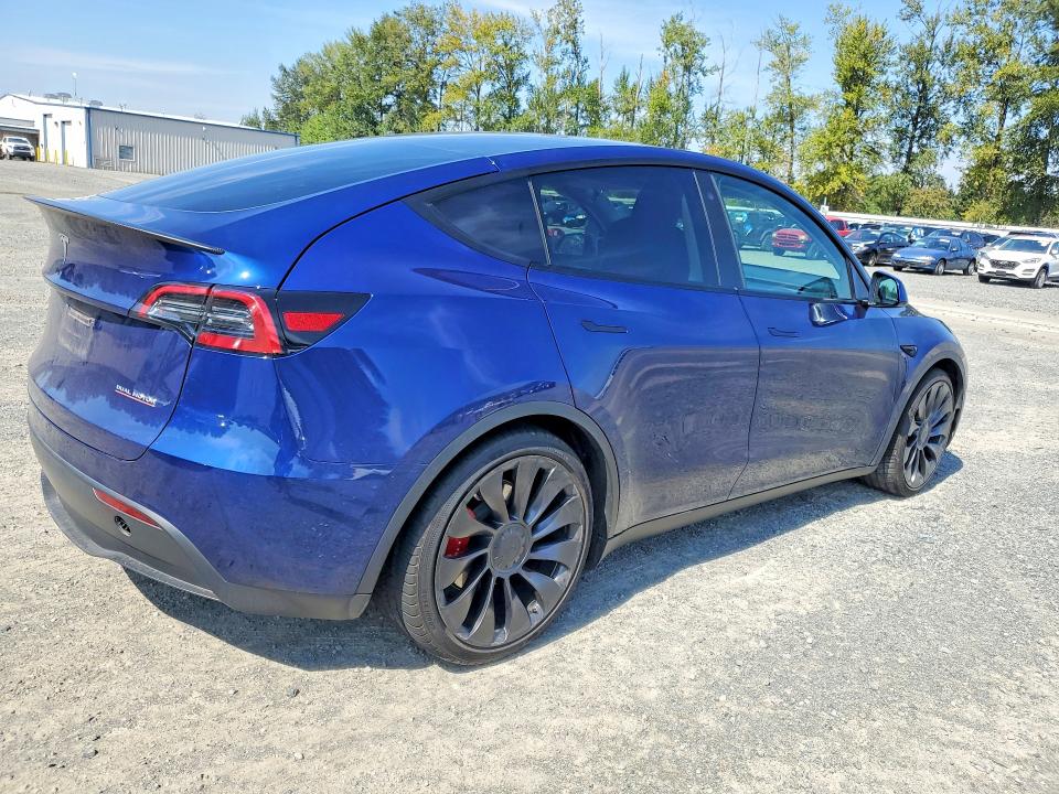 Продаж на аукціоні авто 2023 Tesla Model Y, vin: 7SAYGDEF2PF646707, номер лоту: 67553276