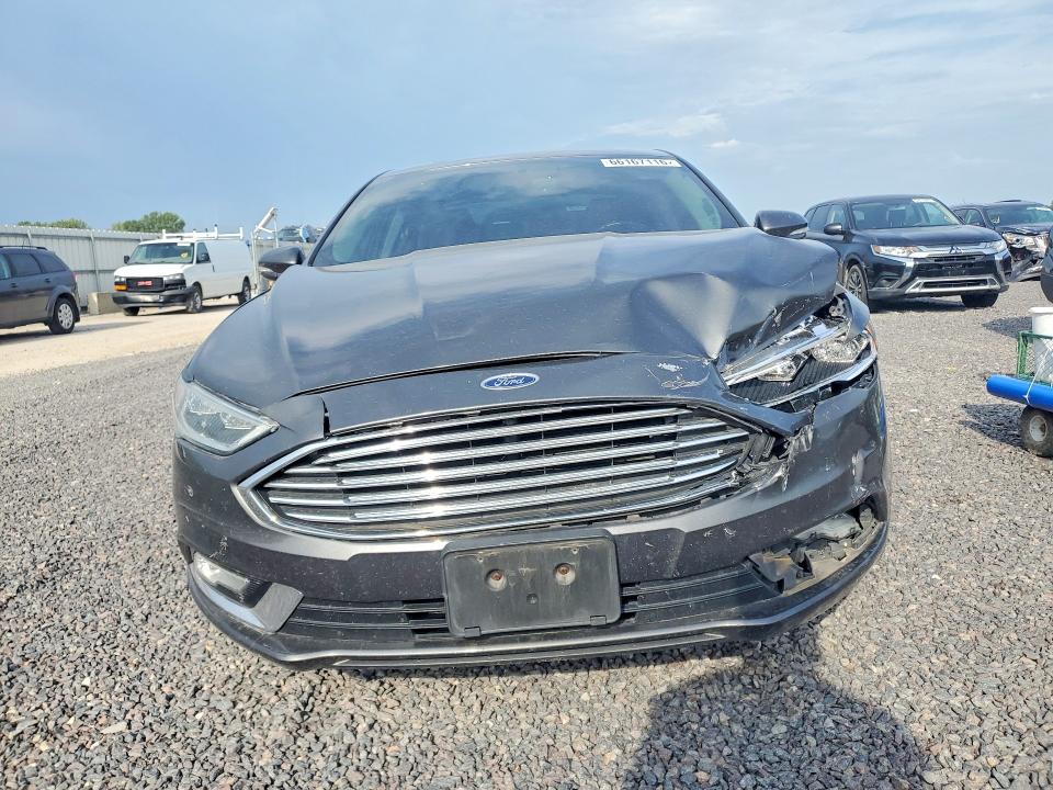 66167116 :رقم المزاد ، 3FA6P0RU4JR103263 vin ، 2018 Ford Fusion مزاد بيع