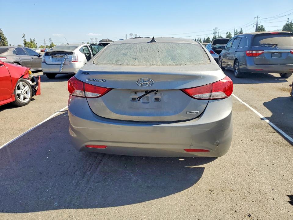 2012 Hyundai Elantra მანქანა იყიდება აუქციონზე, vin: KMHDH4AE9CU275368, აუქციონის ნომერი: 67028926
