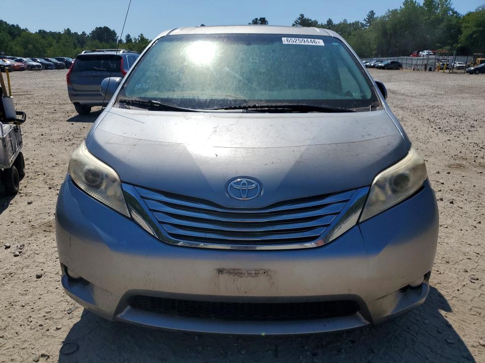 65259446 :رقم المزاد ، 5TDYK3DC6BS059685 vin ، 2011 Toyota Sienna مزاد بيع