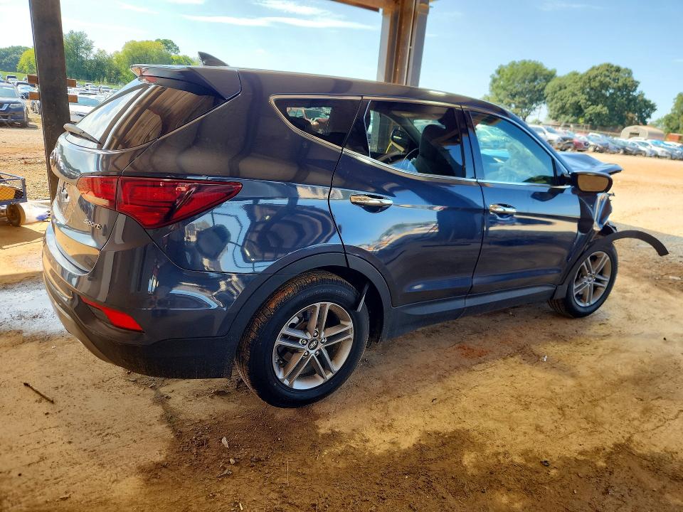 Продажа на аукционе авто 2017 Hyundai Santa Fe Sport, vin: 5NMZT3LB5HH004599, номер лота: 65385696