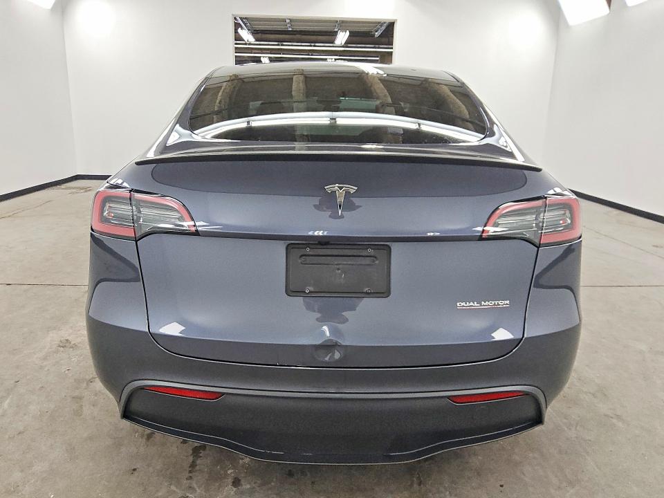 2023 Tesla Model Y მანქანა იყიდება აუქციონზე, vin: 7SAYGDEF1PF793939, აუქციონის ნომერი: 64691426