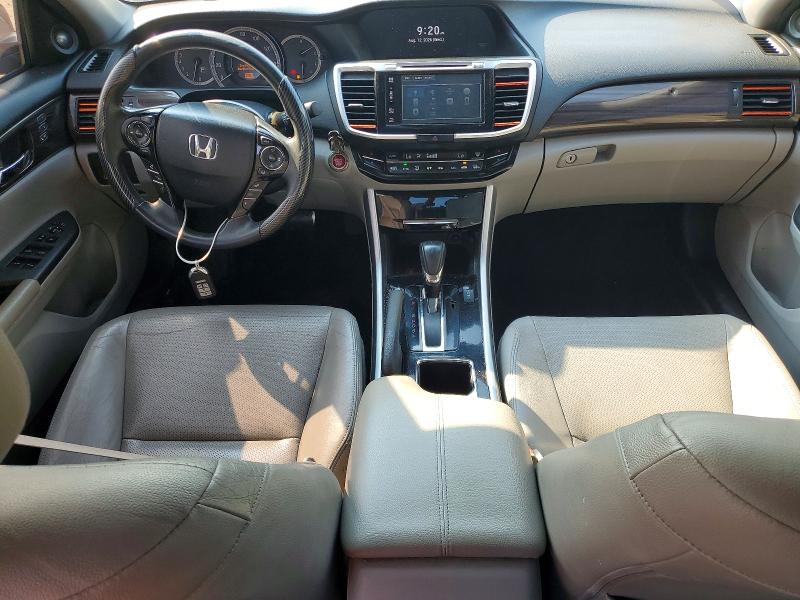 Продажа на аукционе авто 2017 Honda Accord, vin: 1HGCR2F94HA040173, номер лота: 64382036