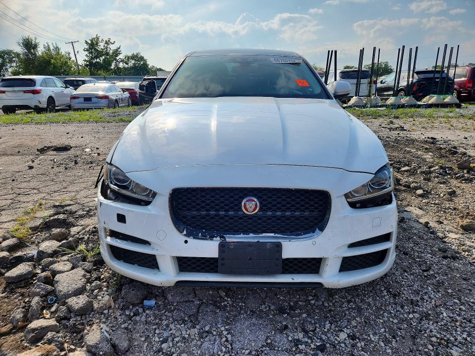 Продаж на аукціоні авто 2017 Jaguar Xe, vin: SAJAD4BG4HA964179, номер лоту: 66760796