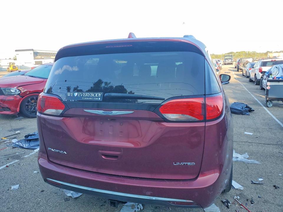 66500406 :رقم المزاد ، 2C4RC1GG7KR720136 vin ، 2019 Chrysler Pacifica مزاد بيع