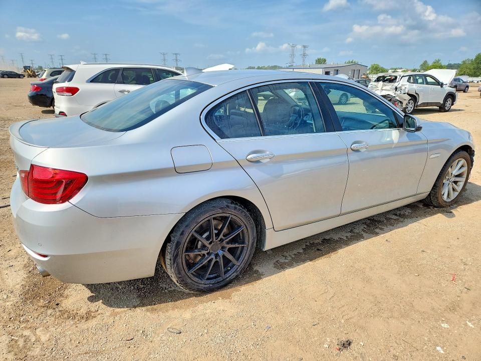 Продажа на аукционе авто 2015 Bmw 535, vin: WBA5B3C51FD545423, номер лота: 63584446