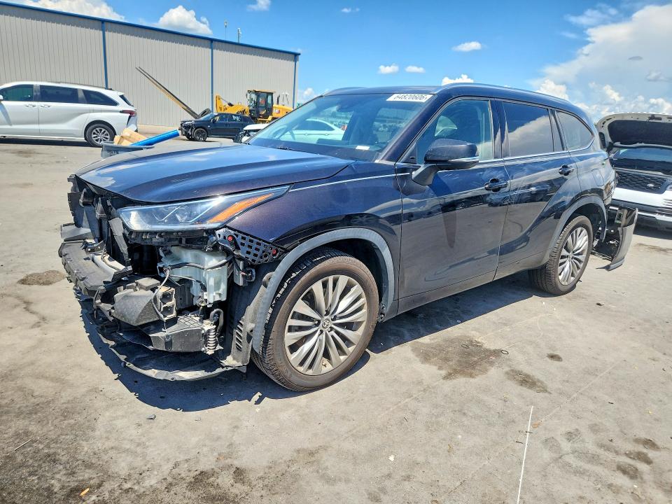 2020 Toyota Highlander მანქანა იყიდება აუქციონზე, vin: 5TDFZRAH2LS025248, აუქციონის ნომერი: 64820606