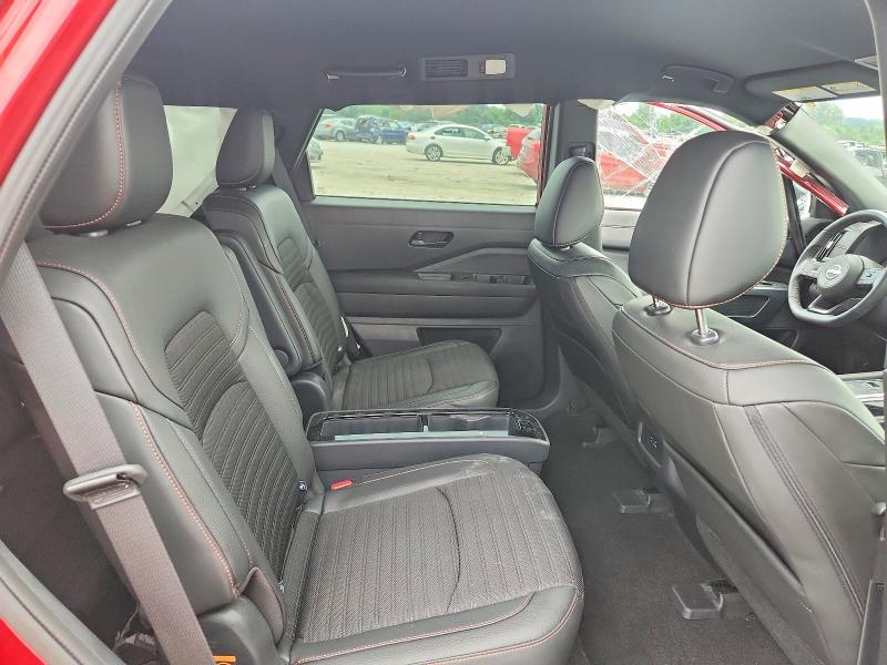 64269336 :رقم المزاد ، 5N1DR3BD9RC296295 vin ، 2024 Nissan Pathfinder مزاد بيع